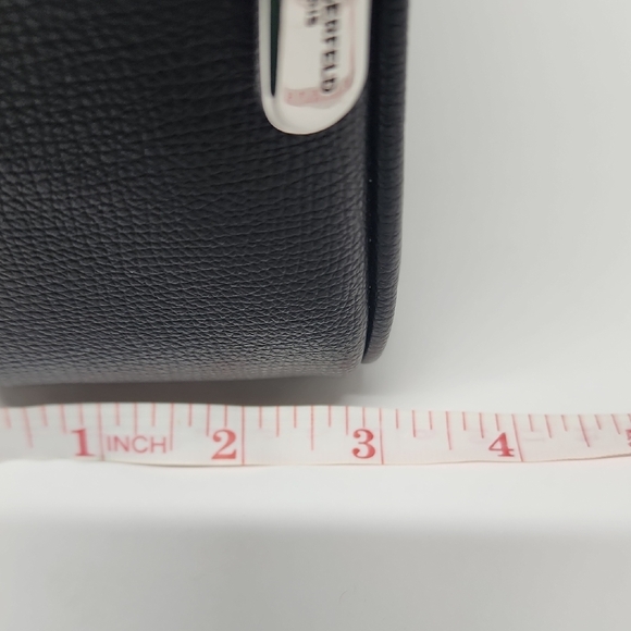 Karl Lagerfeld Black Camera Bag - Iconic Chopette Cat Guitar Strap Bag NWOT - Picture 13 of 16